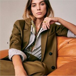 Sezane Christie jacket in rare-find moss green